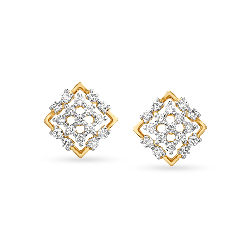 

Striking Diamond Stud Earrings