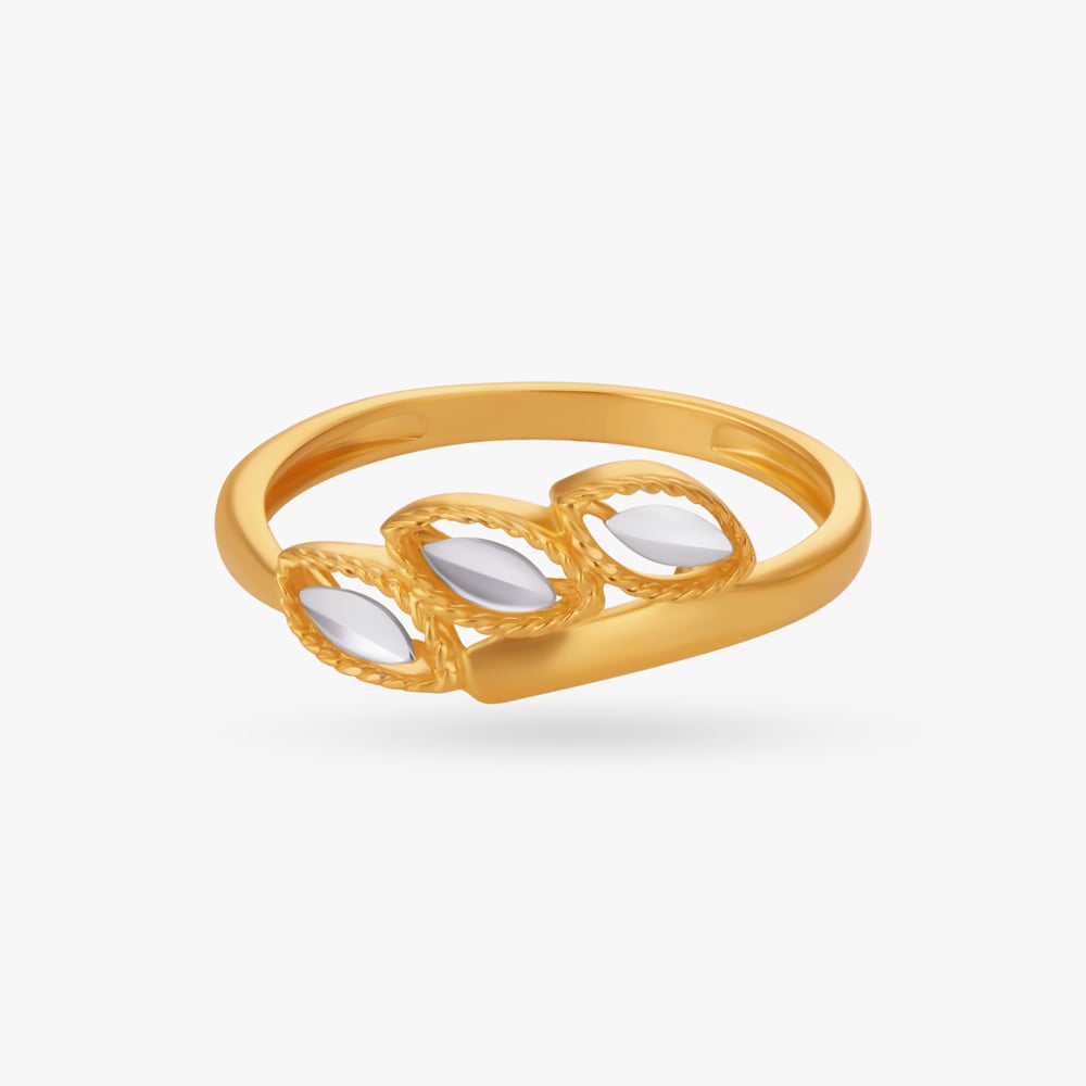 

Ebullient Ring