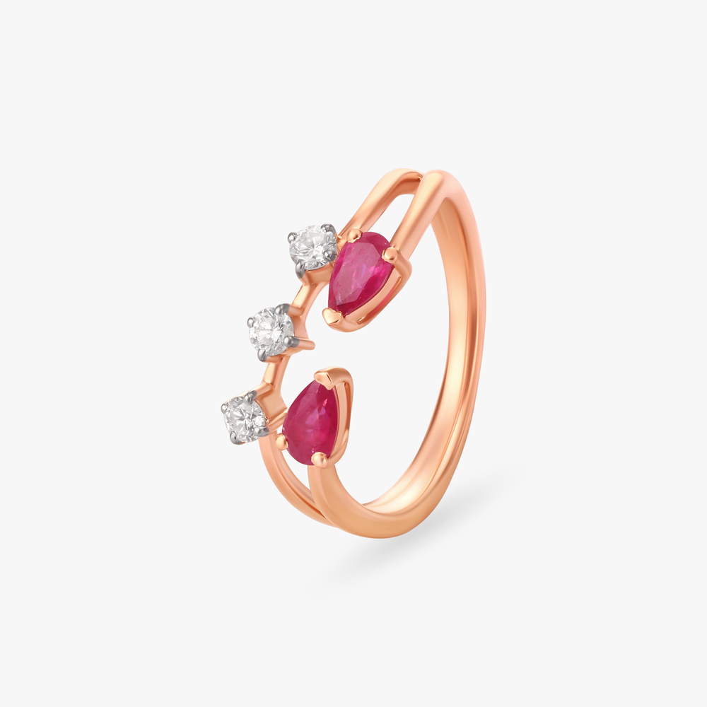 Scintillating Glamor Diamond Ring