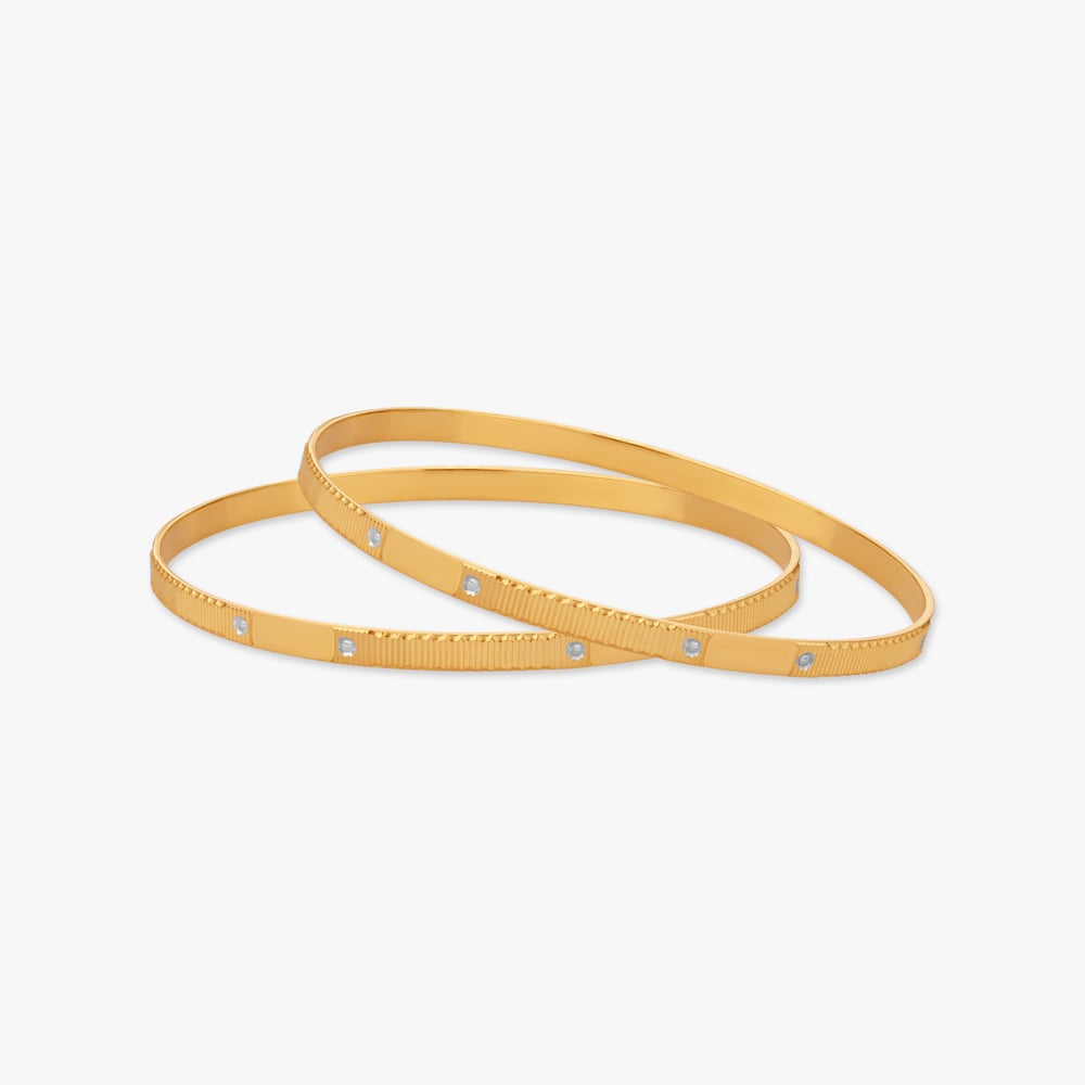 Bold Touch Gold Bangle for Men