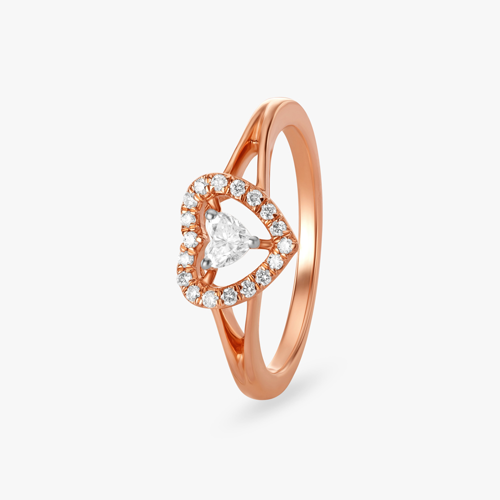 Charming Diamond Finger Ring