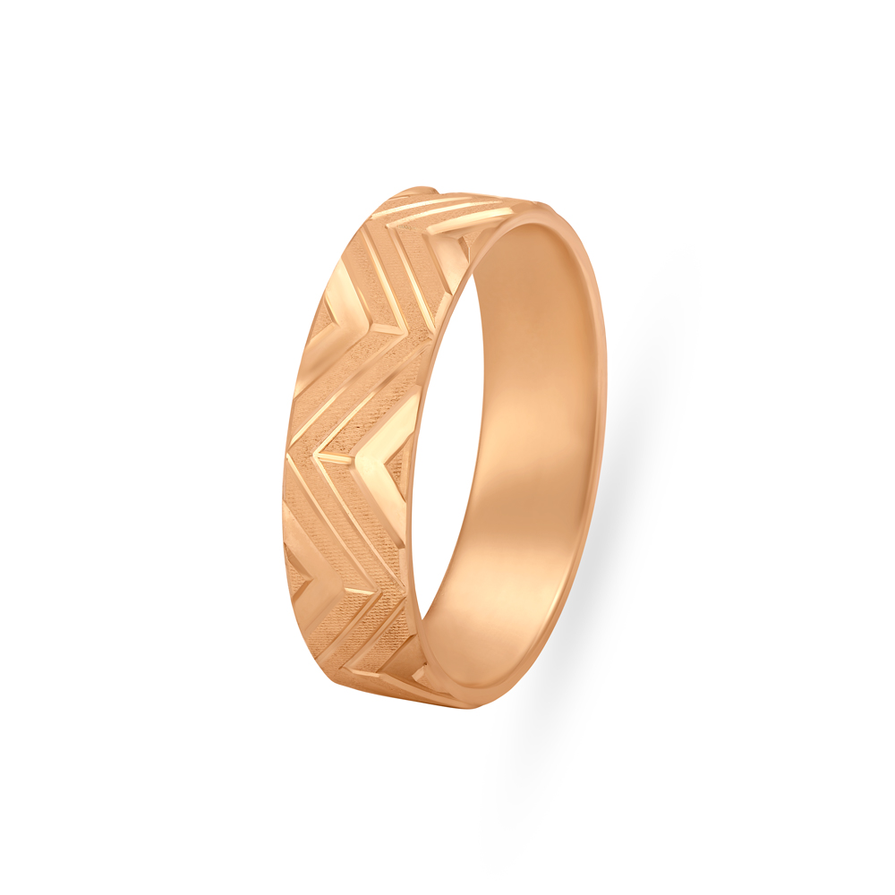 

Carved Zigzag Pattern Gold Finger Ring For Men