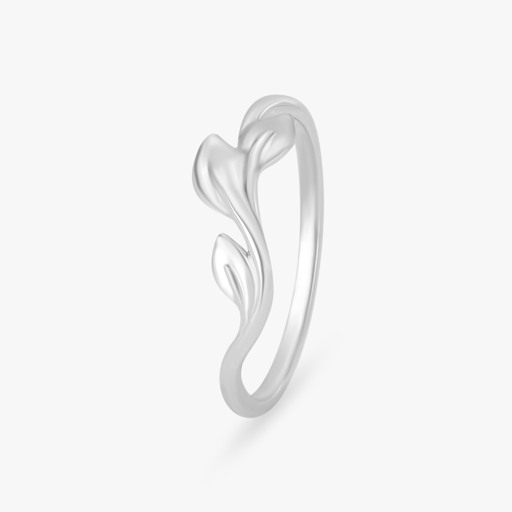 

Artistic Finger Ring