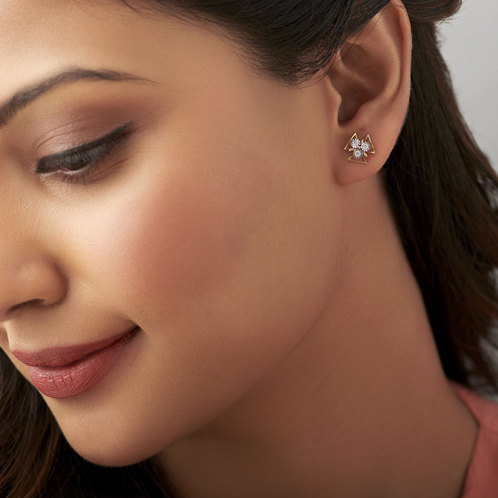 

Geometric Cluster Diamond Earrings