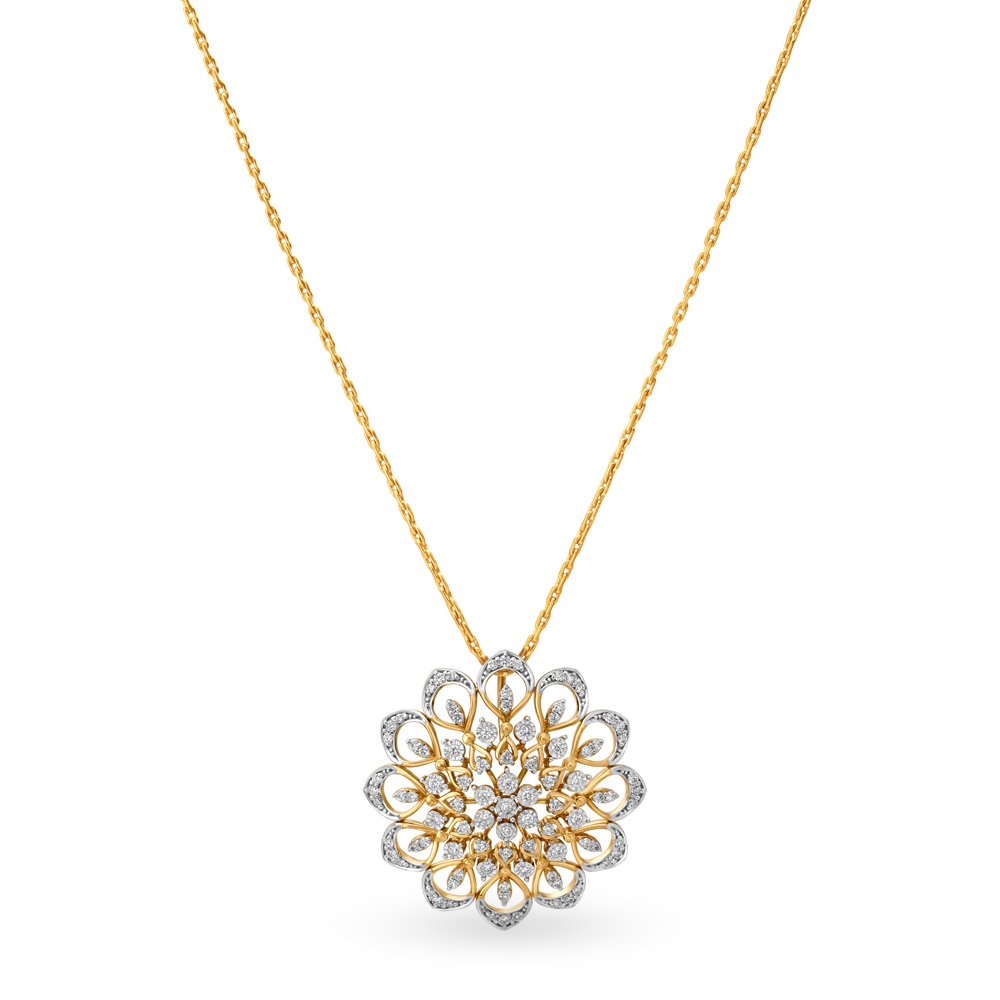 

Radiant Gleaming Diamond and Gold Pendant