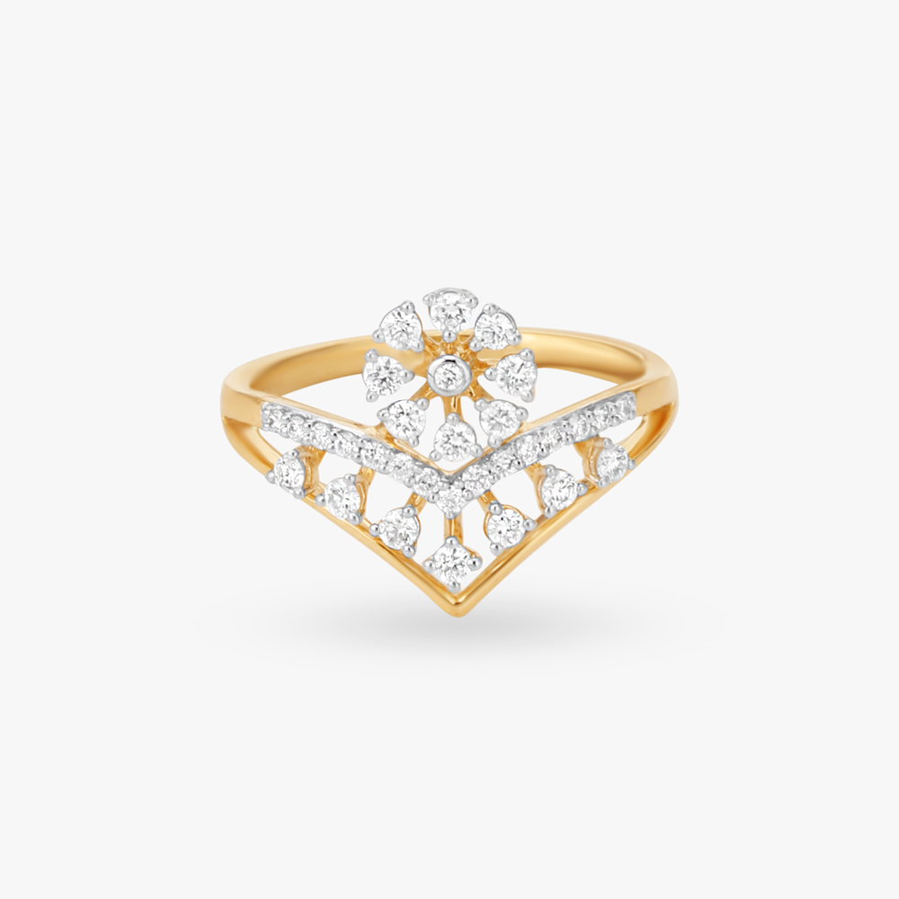

Royal Crest Diamond Finger Ring