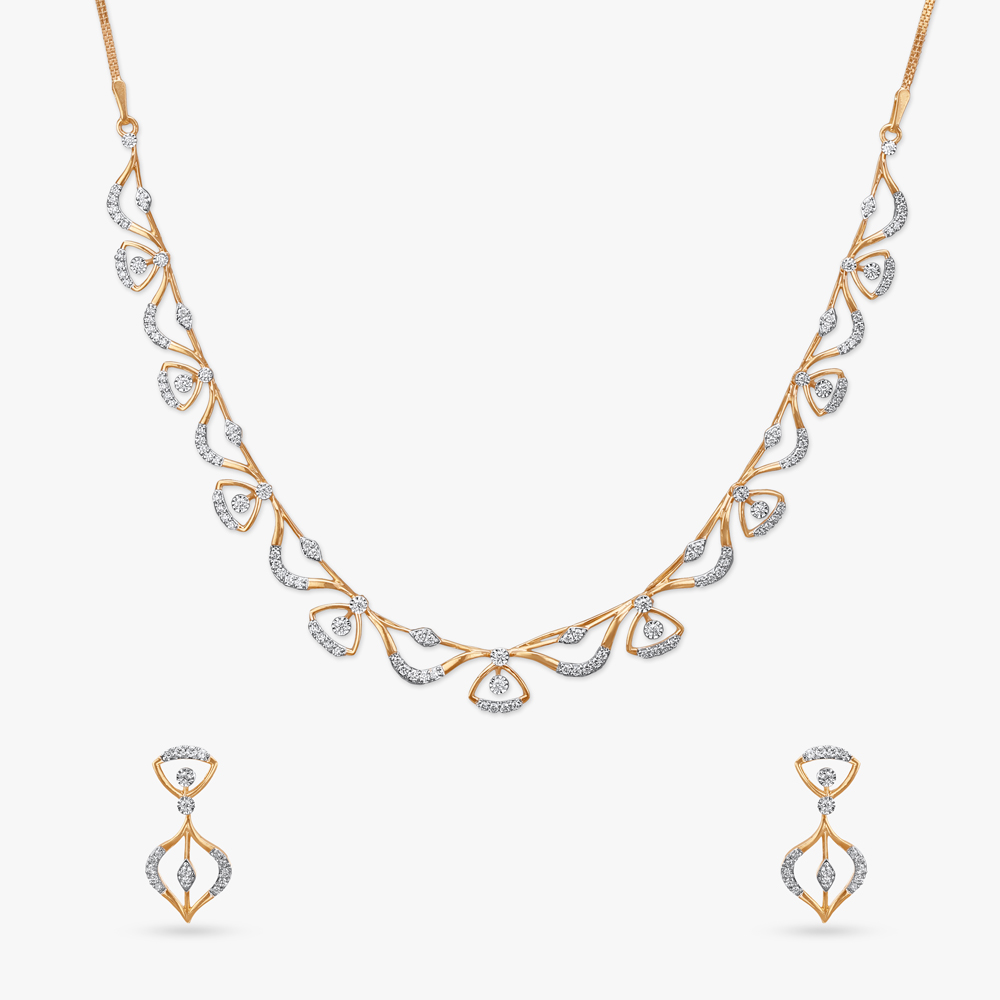 Lustrous Wave Diamond Necklace Set