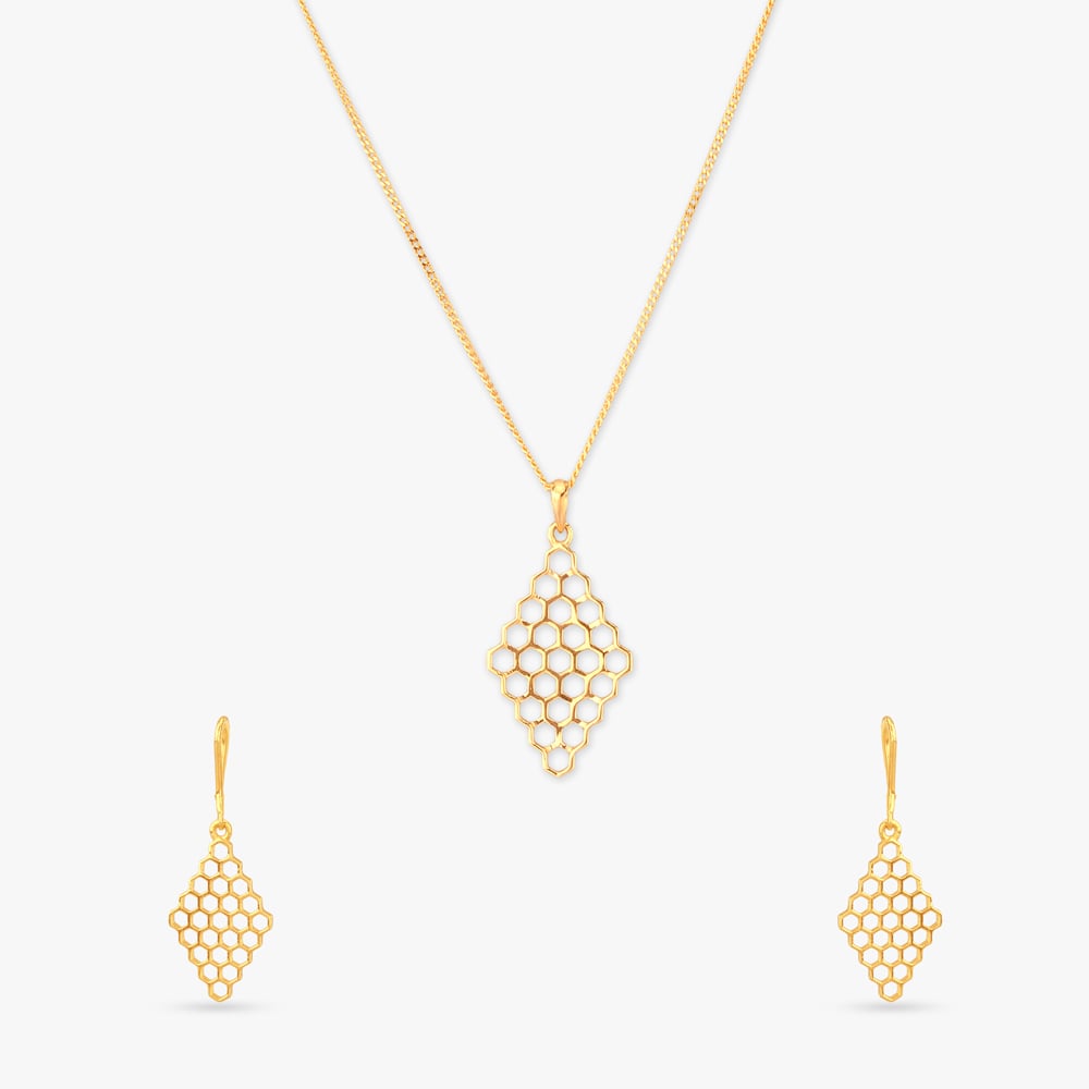 Honeycomb Glow Gold Pendant with Chain and Earrings Set