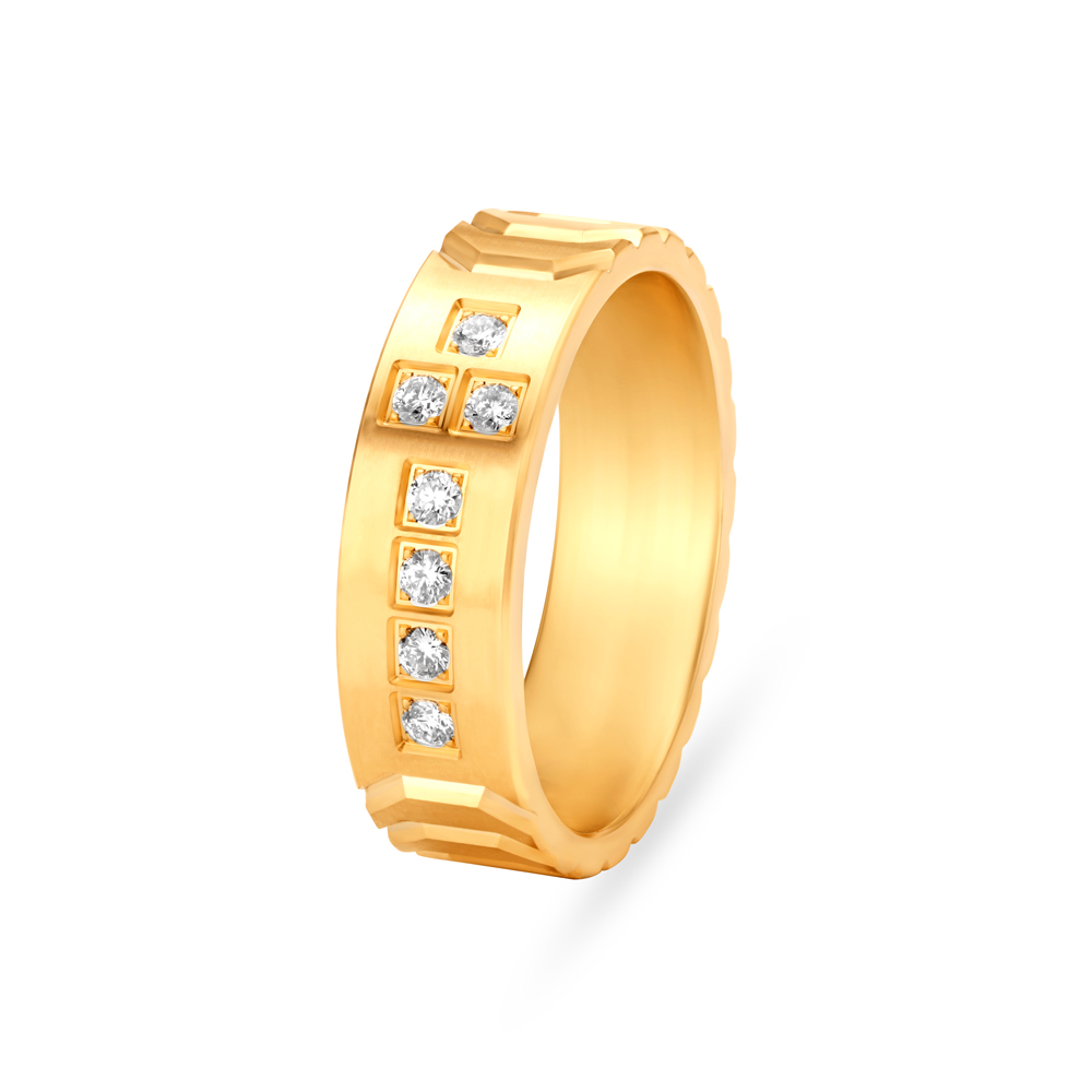 

Sparkling Diamond Finger Ring for Men