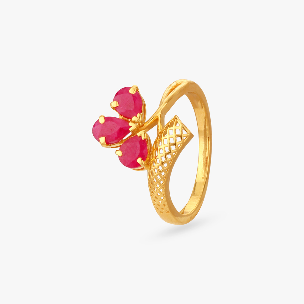 Playful Lattice Ruby Finger Ring