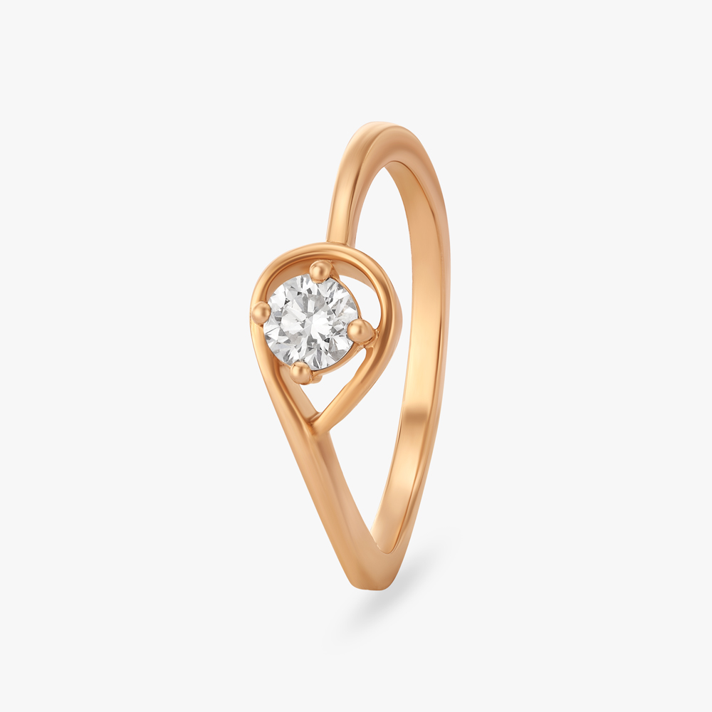 Sculptural Diamond Finger Ring