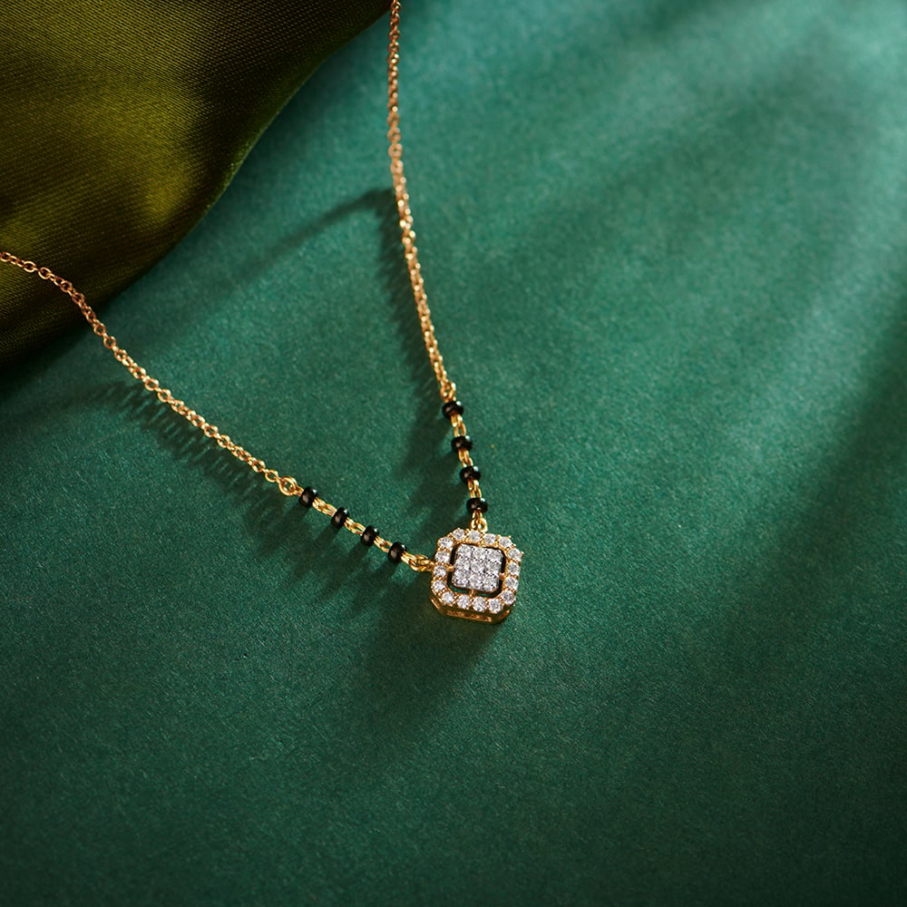 Geometric Diamond Mangalsutra