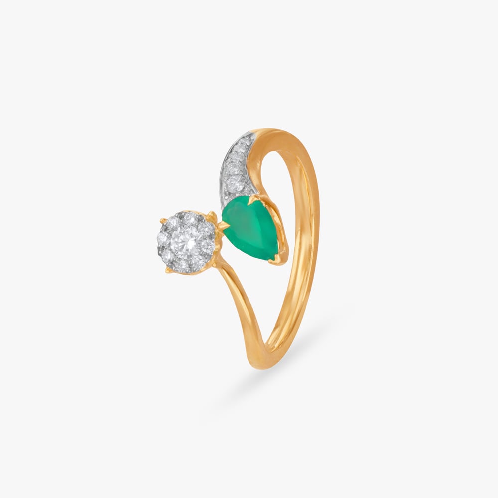 Chic Dazzle Diamond Finger Ring