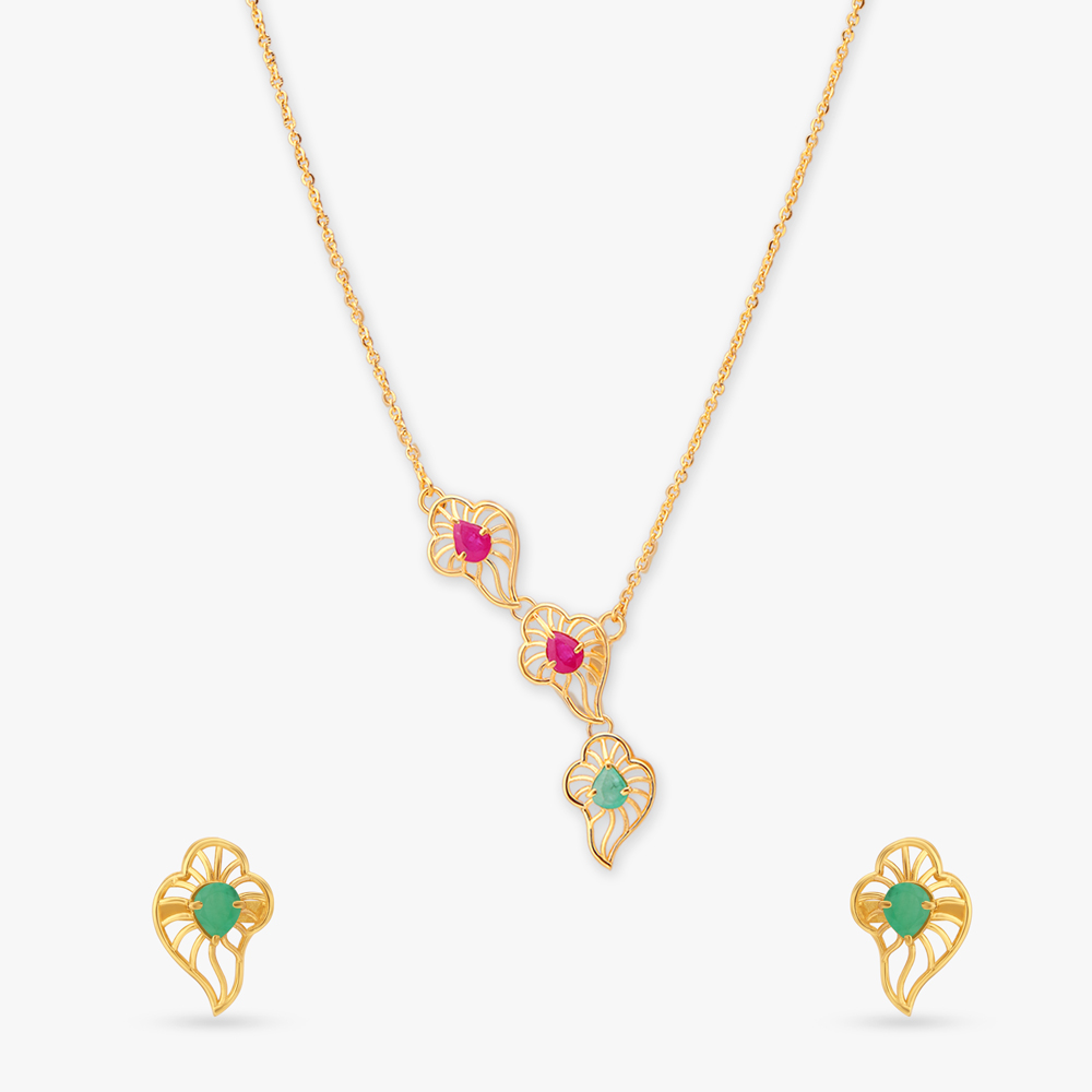 

Asymmetric Gold Necklace Set
