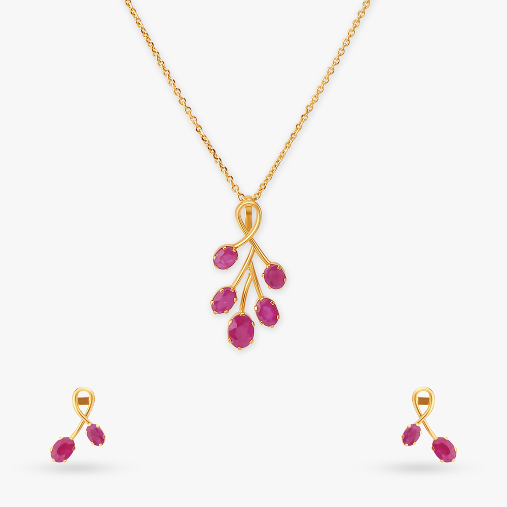Roseate Pendant with Chain and Earrings Set
