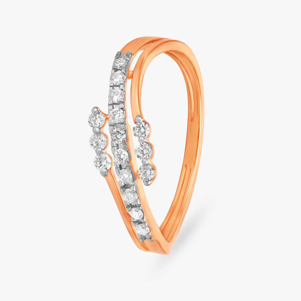 Elegant Modish Diamond Ring