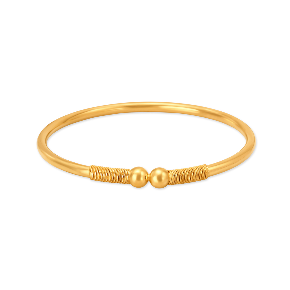 

Classy Charming Gold Bangle