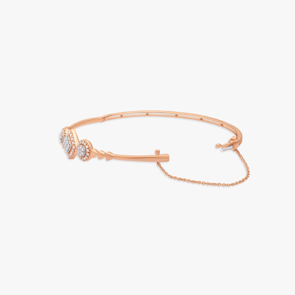 

Boldly Glamorous Diamond Bangle