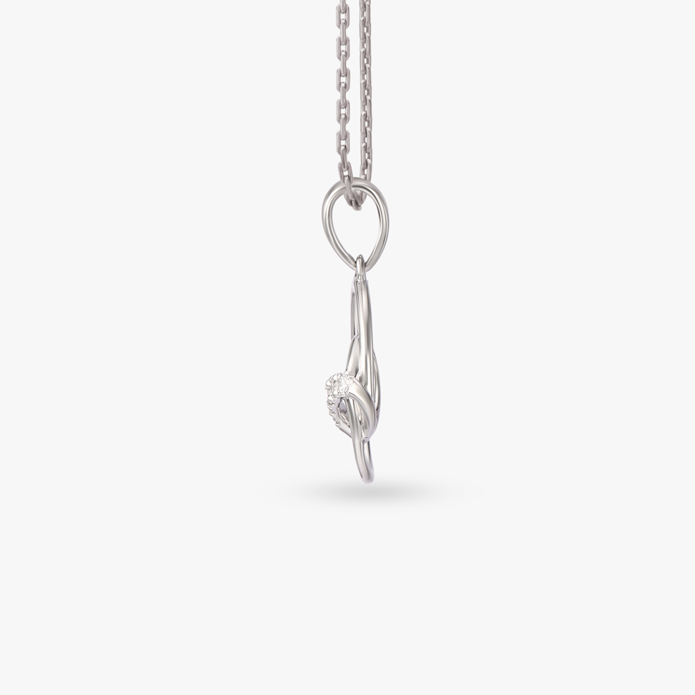 

Lustrous Infinity Diamond Pendant