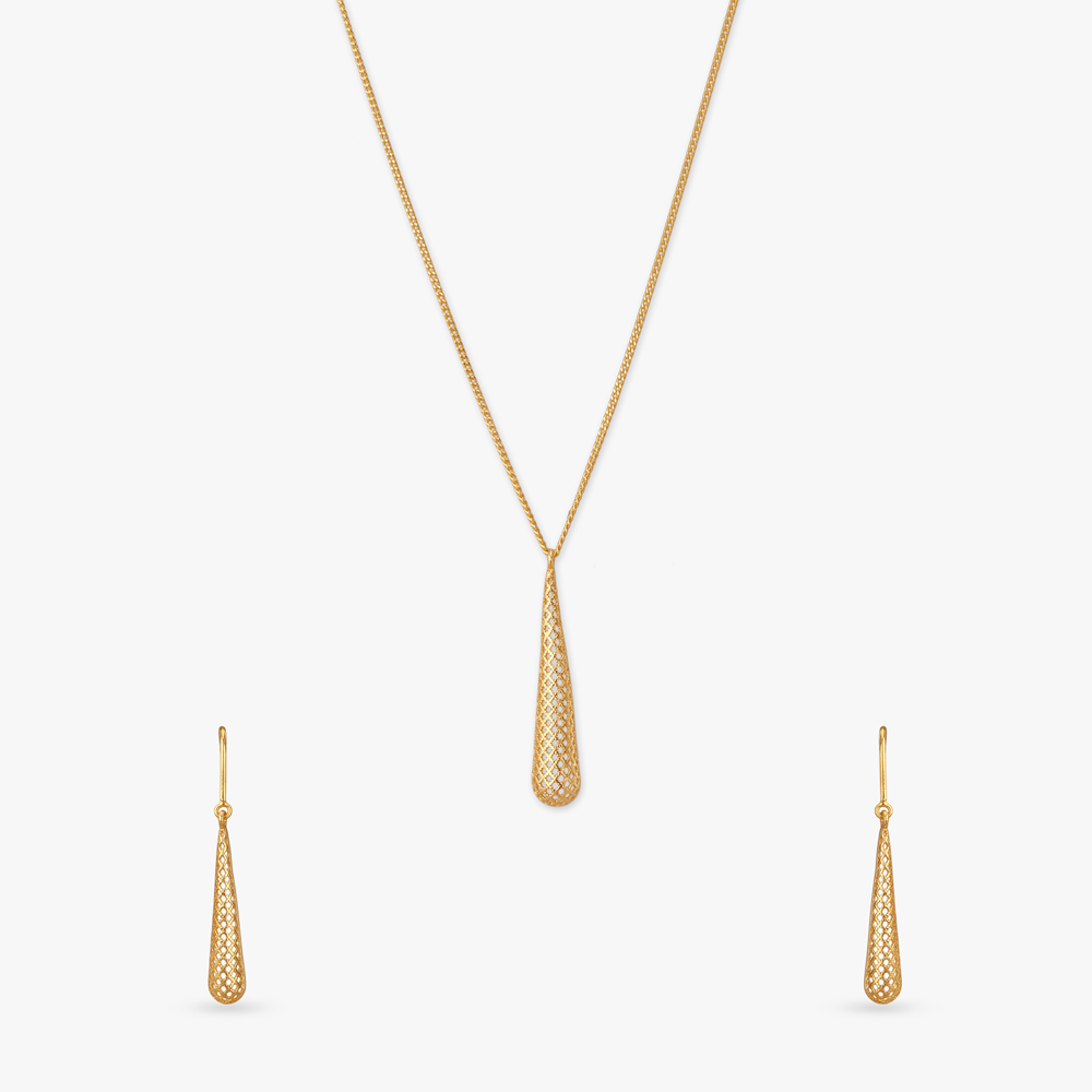 Woven Shine Gold Pendant with Chain and Earrings Set