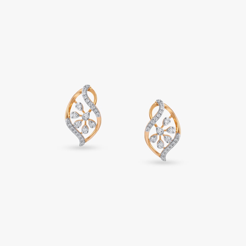 Bloom Curve Diamond Stud Earrings
