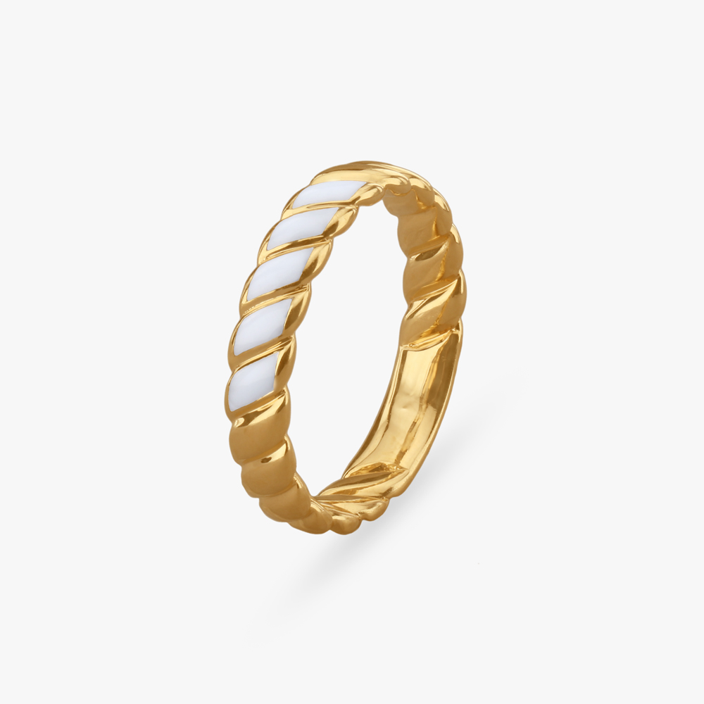 Spiral Charm Gold Finger Ring