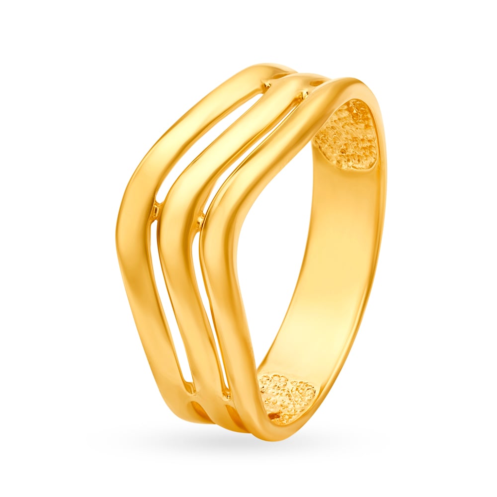 

Stylish 22 Karat Yellow Gold Wave Patterned Finger Ring
