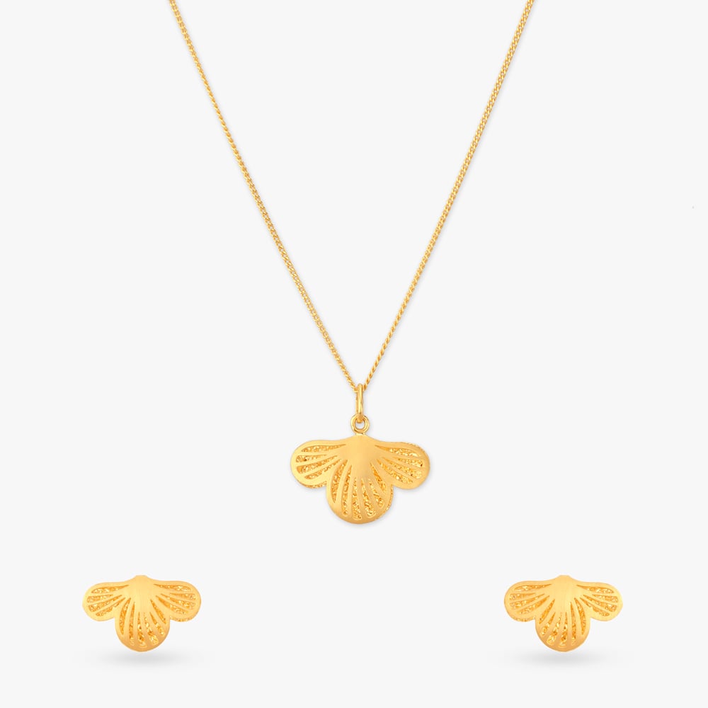 Shell Bloom Gold Pendant with Chain and Earrings Set for Kids