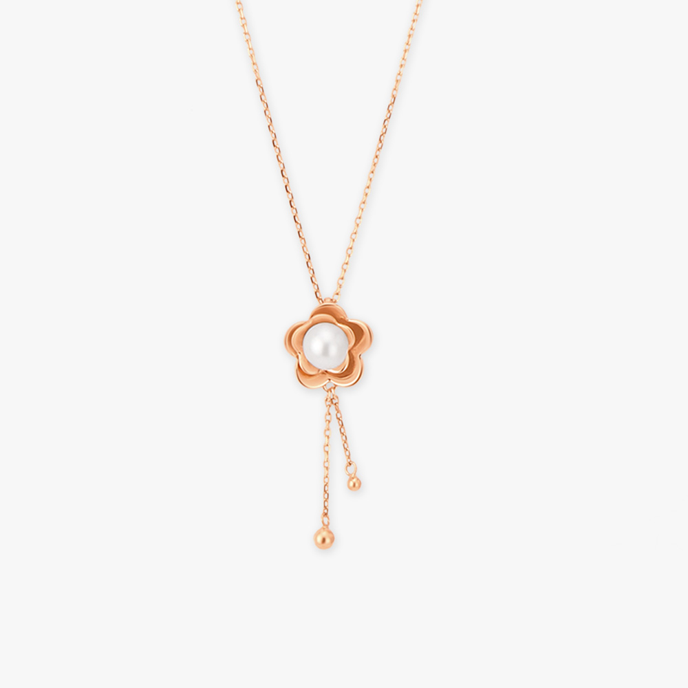 Pearl Droplet Pendant with Chain