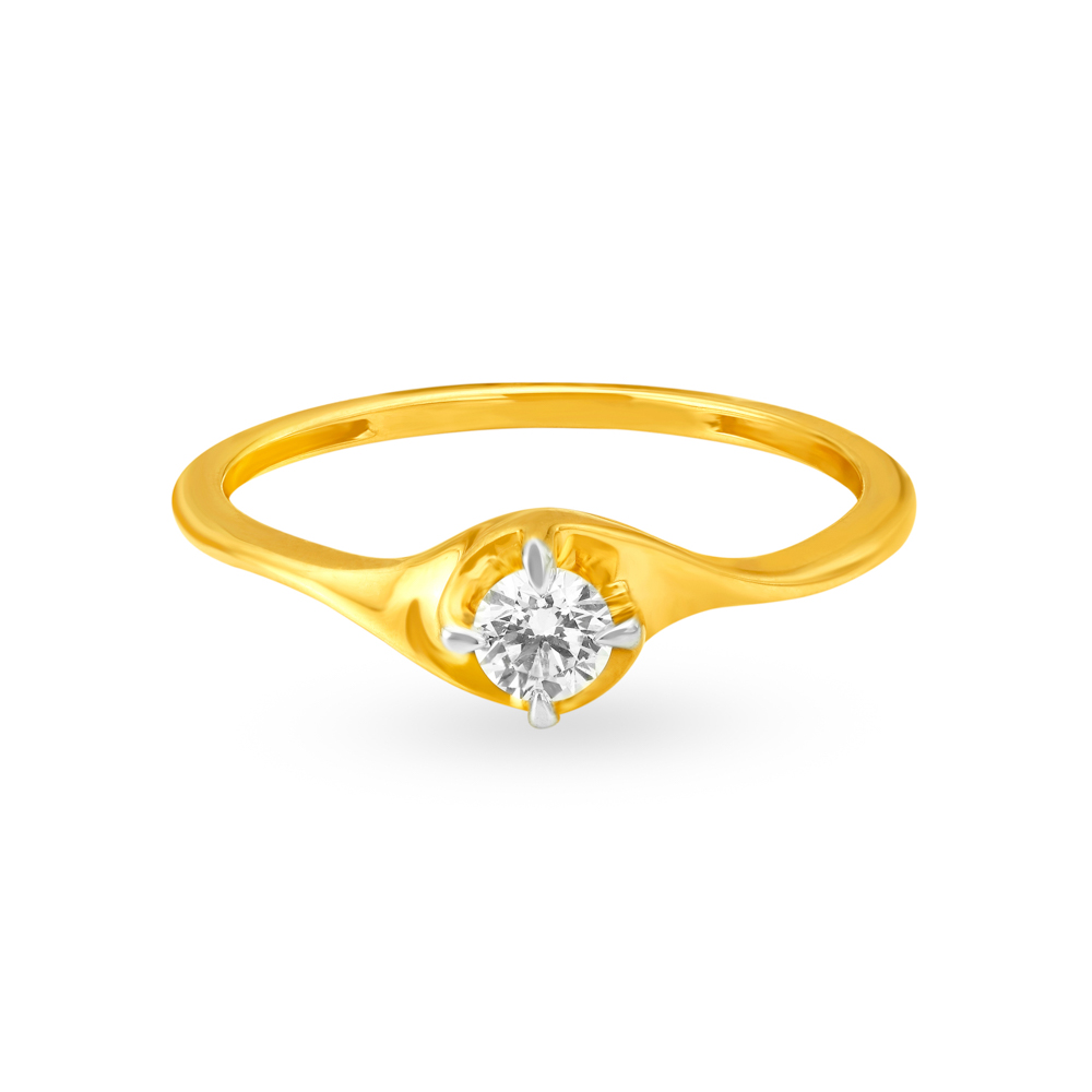 

Chic 18 Karat Yellow Gold And Diamond Finger Ring