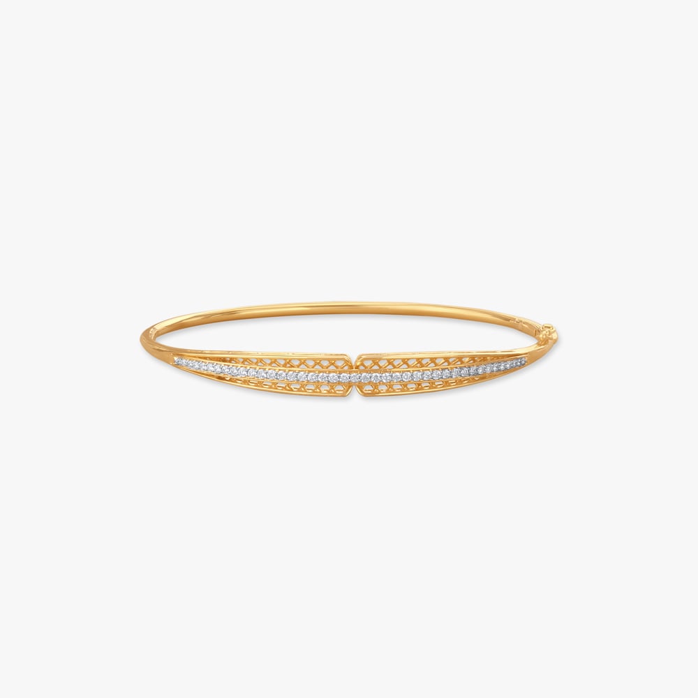 Sleek Mirage Diamond Bangle