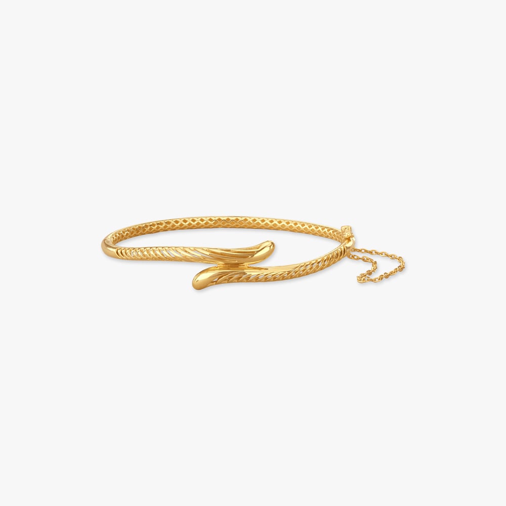 Leaf Wrap Gold Bangle