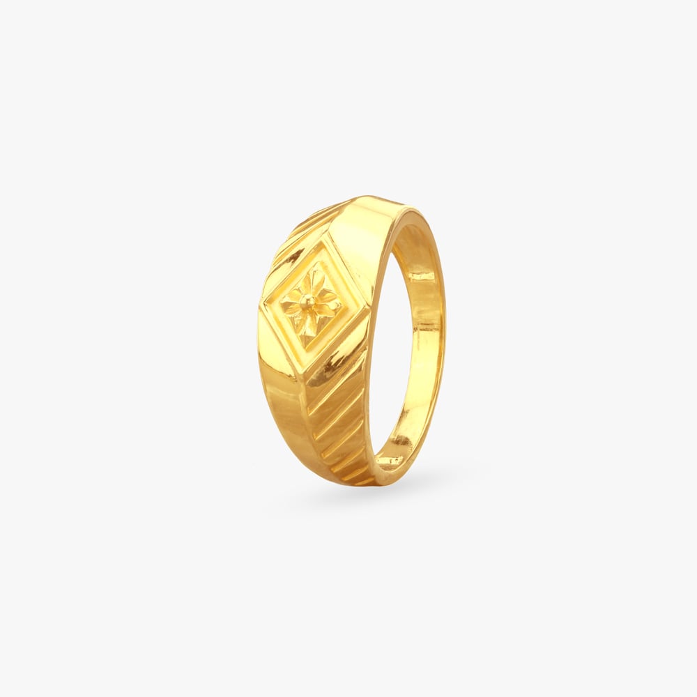 Radiant Legacy Gold Ring for Men