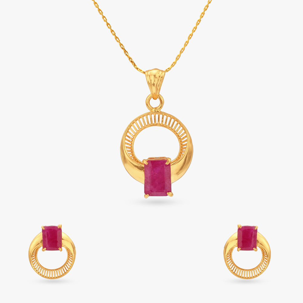 Chic Halo Ruby Pendant and Earrings Set