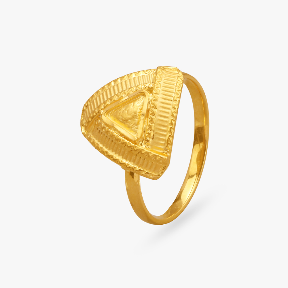 Pyramid Pulse Gold Finger Ring