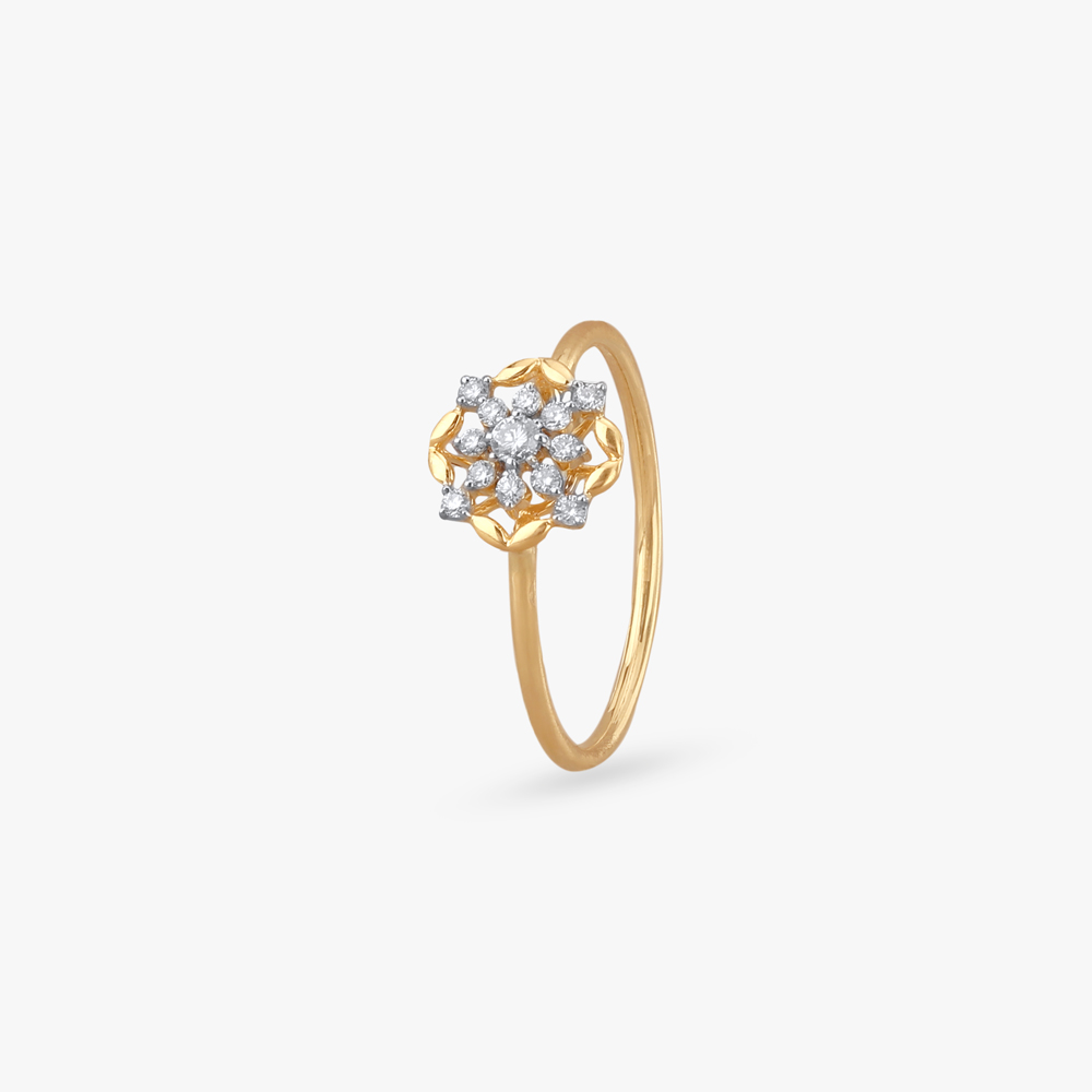 Snowflake Glow Diamond Ring