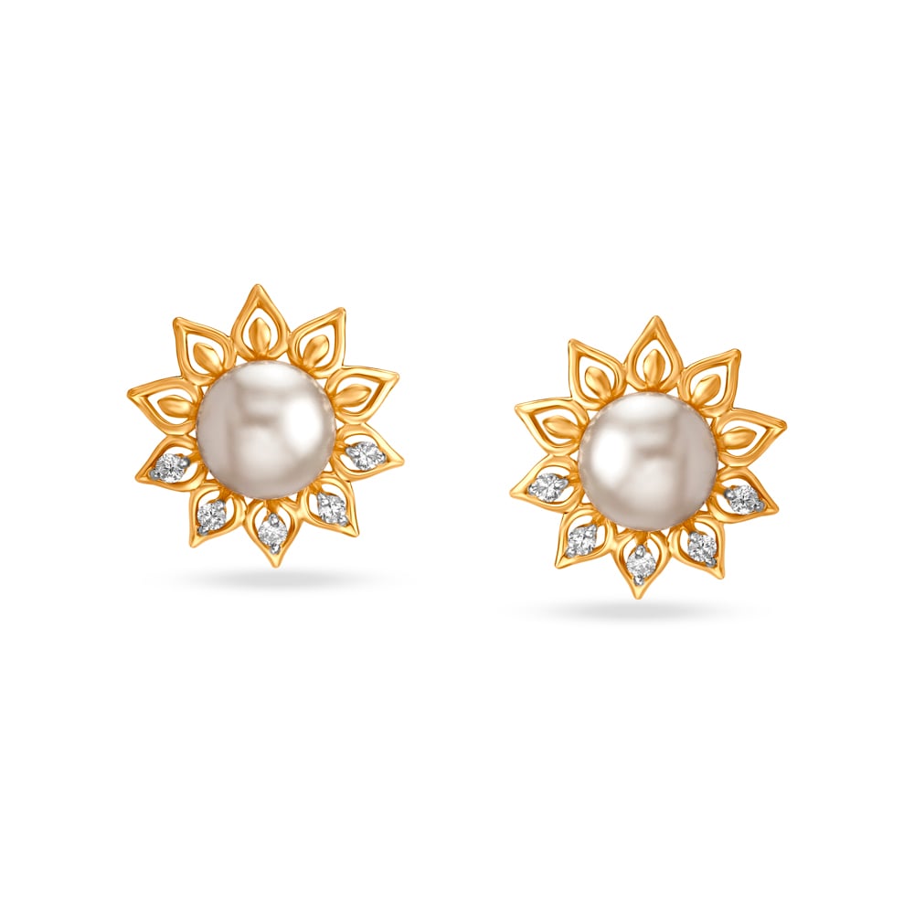 Elegant Floral Diamond Stud Earrings with Rock Crystal