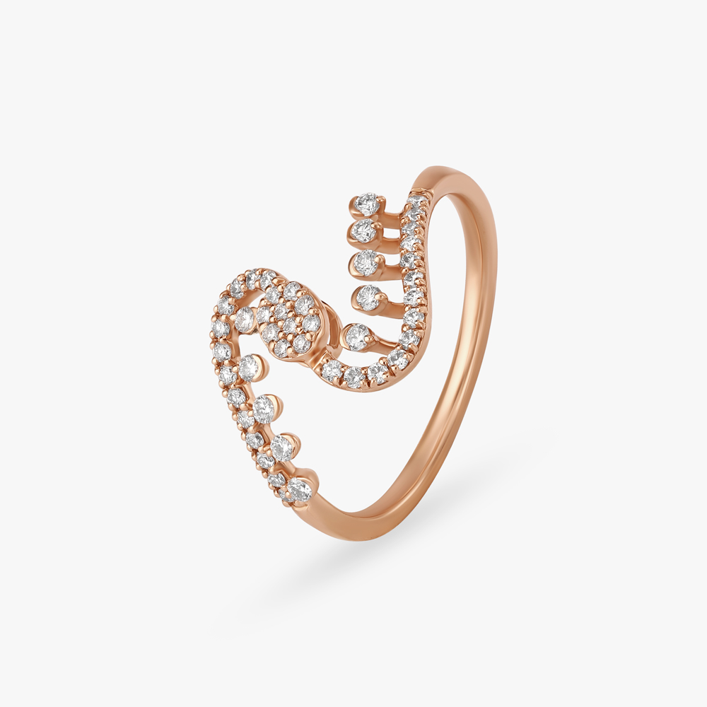 Shimmering Wavy Diamond Finger Ring
