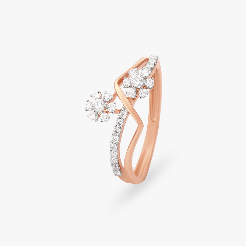 Dazzling Floral Diamond Finger Ring