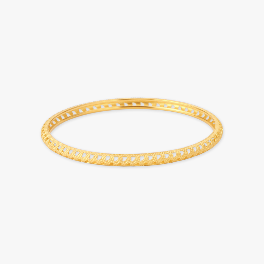 Delicate Detail Bangle
