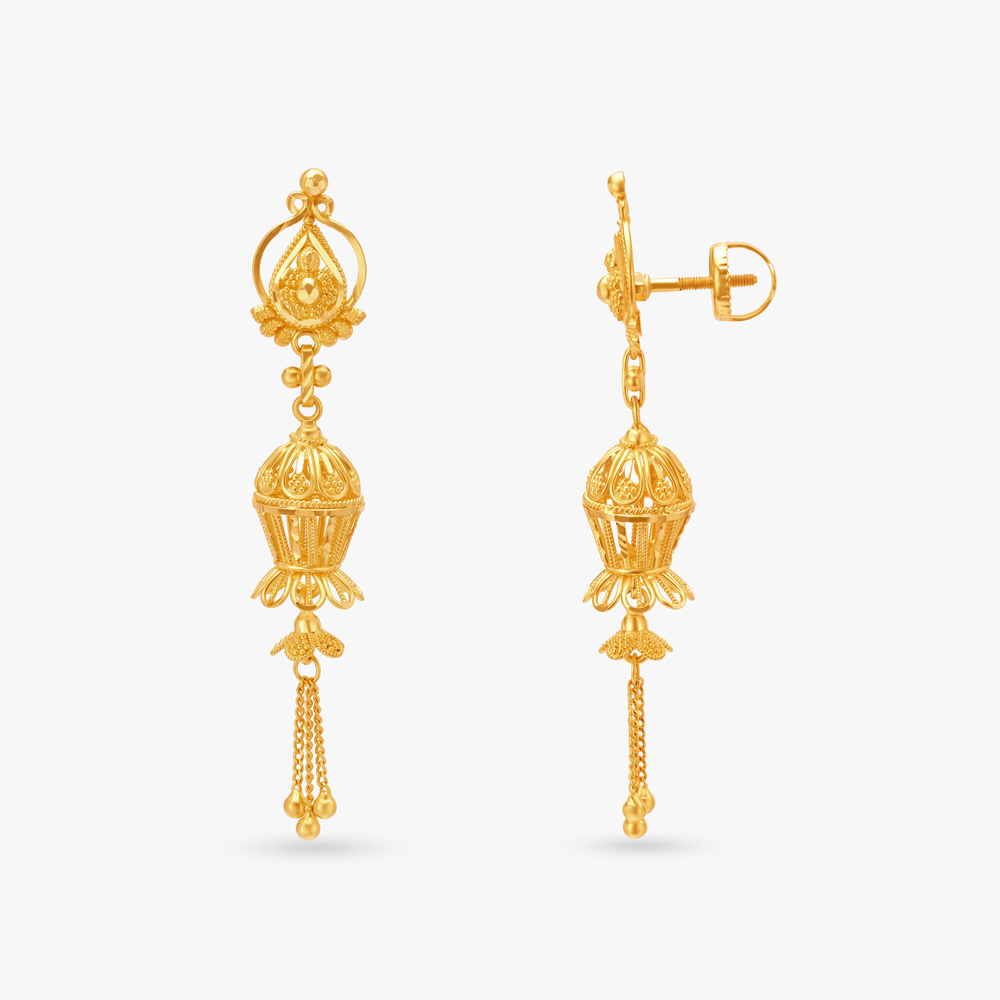 

Dribbles Of Sophistication Drop Earrings