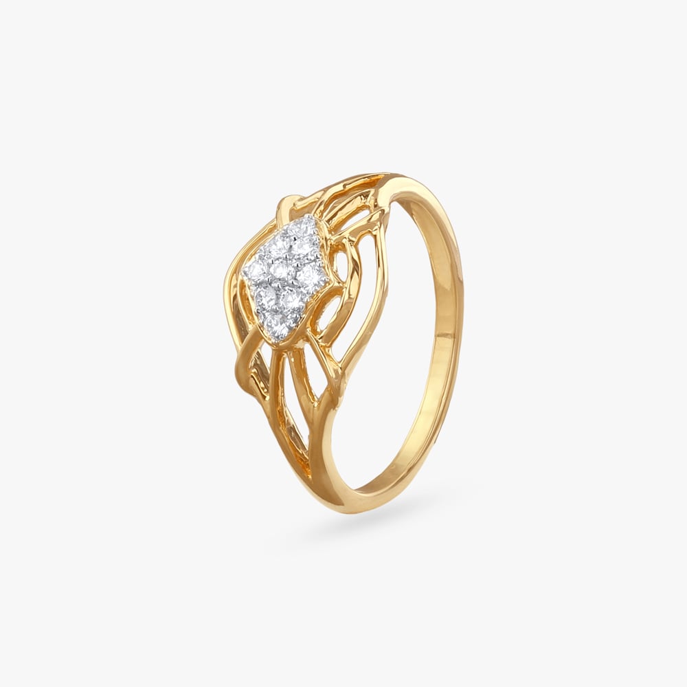Deco Bloom Diamond Ring