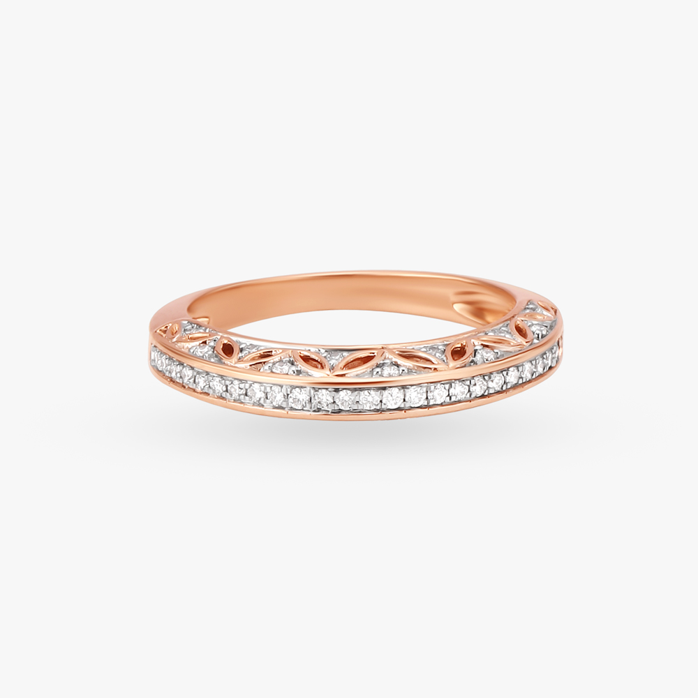 

Incomparable Diamond Finger Ring