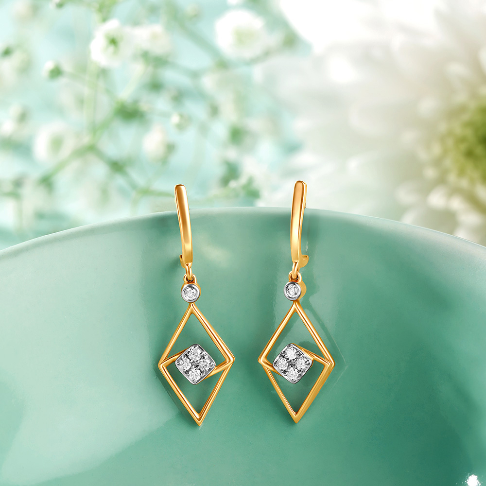 Clean Geometry Diamond Drop Earrings