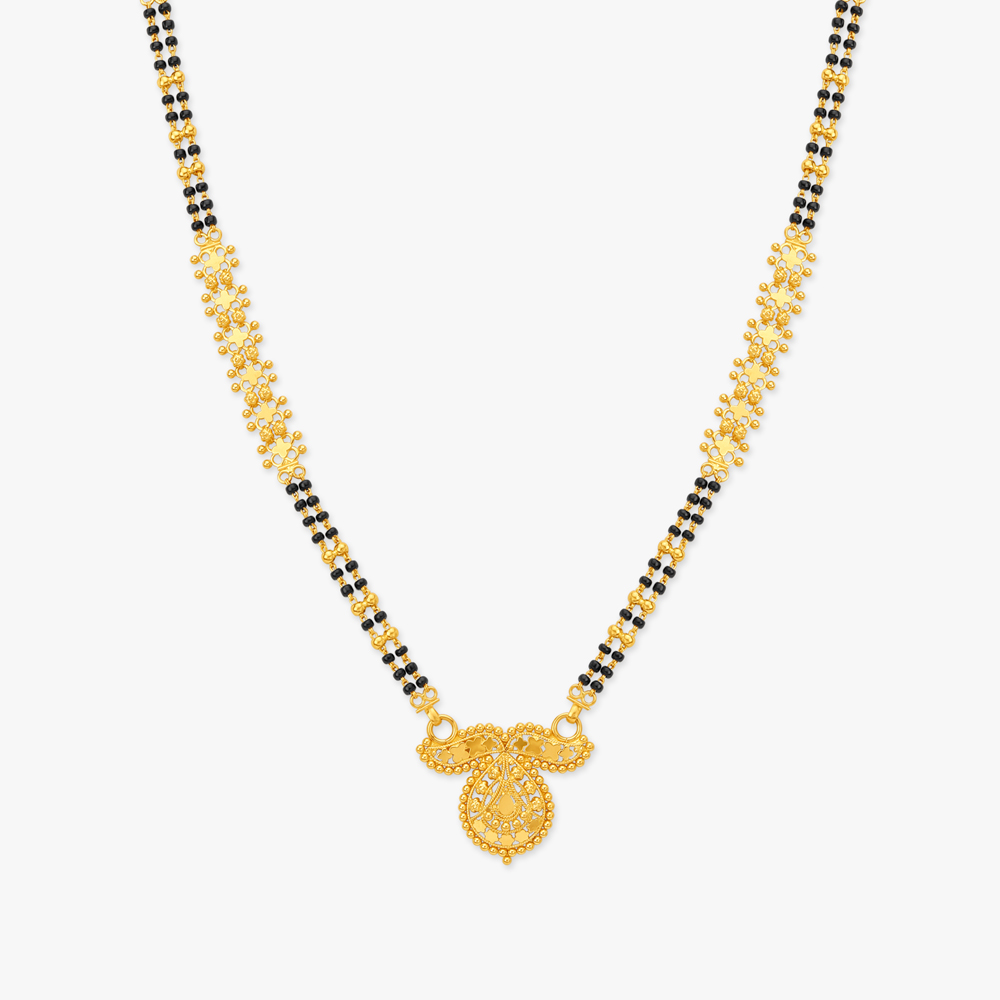 

Flamboyant Gold Mangalsutra