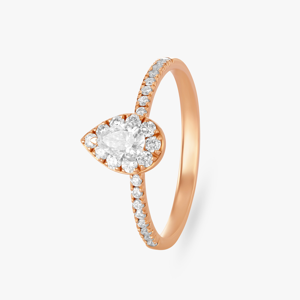 Graceful Diamond Finger Ring
