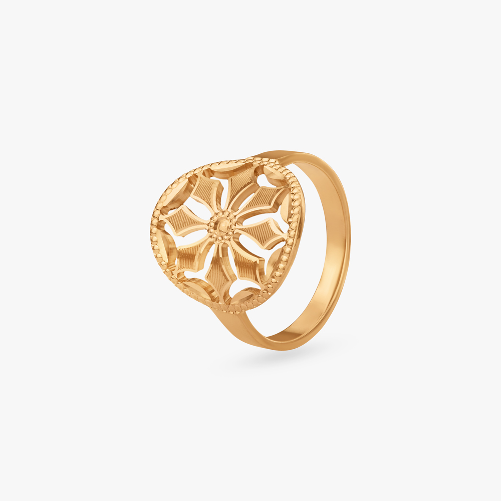 Blossom Aura Gold Ring