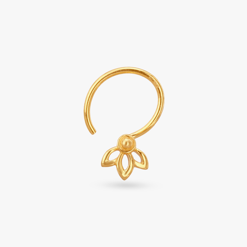 Petal Perfection Gold Nose Pin