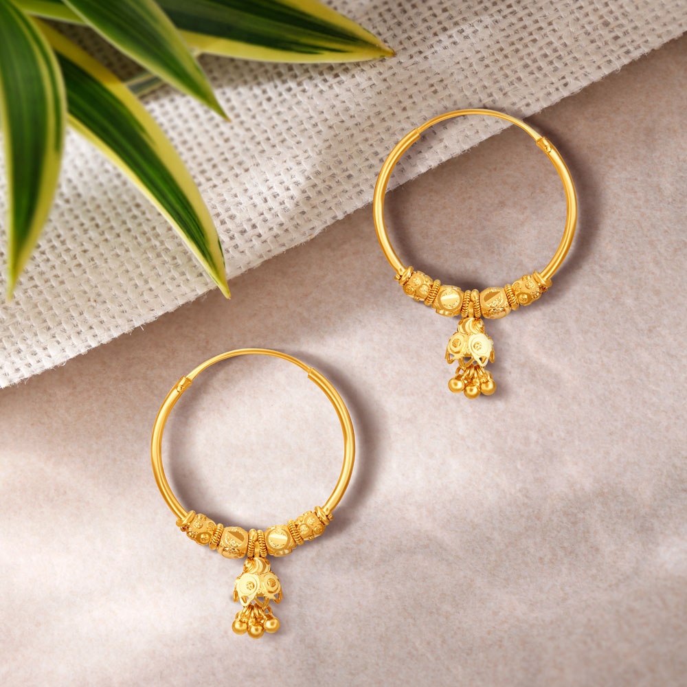 

Strikingly Traditional Gold Hoop Earrings