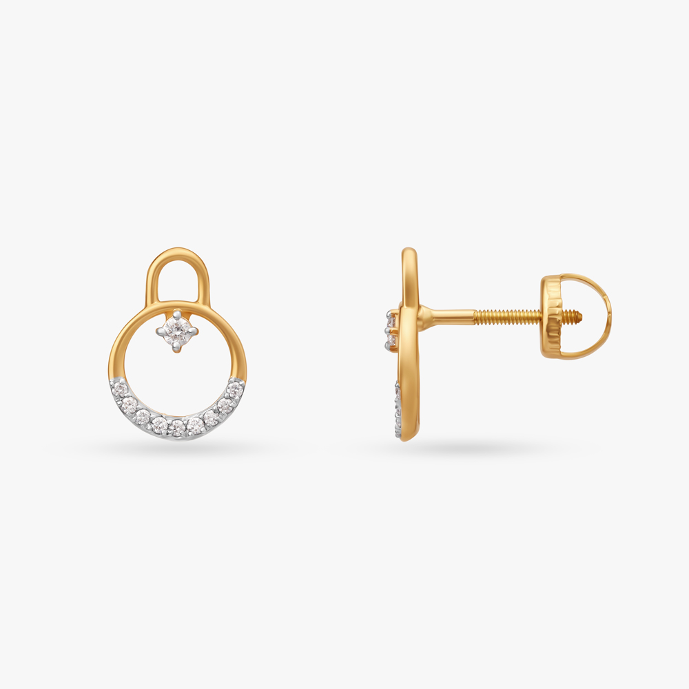 

Twinkling Elegance Diamond Stud Earrings